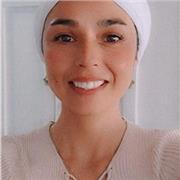 Instructora de Hayha, Vinyasa y Kundalini Yoga. Nivel básico e intermedio. Adaptable a toda necesidad física